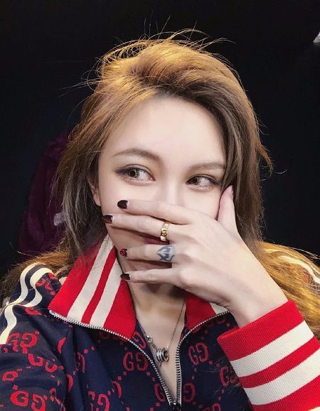 罗志祥的网红女友周扬青怒晒素颜照!