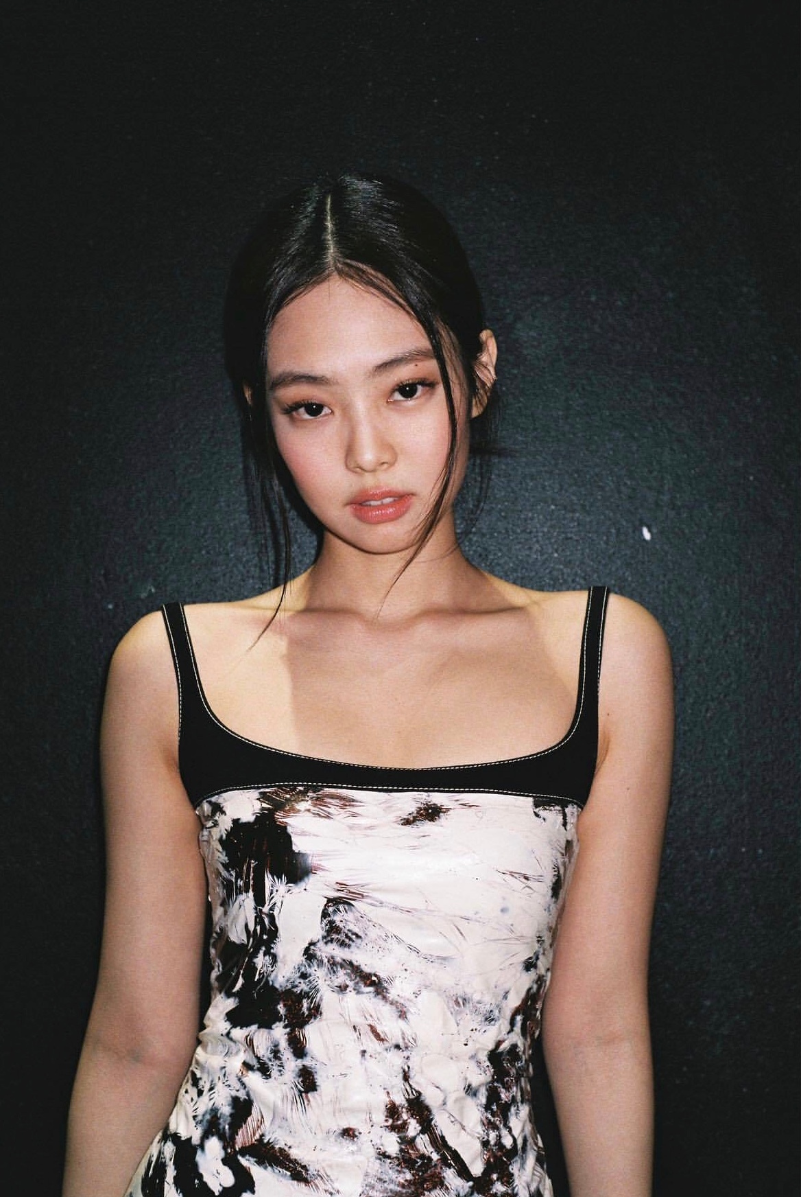 金智妮 jennie