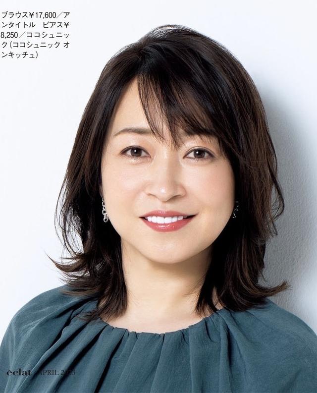 短发似乎成为了最标志性的代表,踏入中年将头发剪短,就好像日本女人