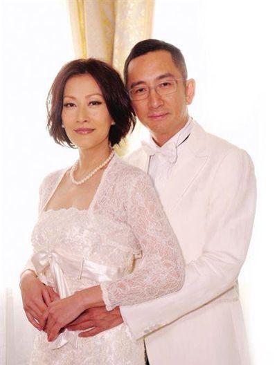 陈慧珊:她是港星中拥有硕士学历的女演员,以职场精英见长