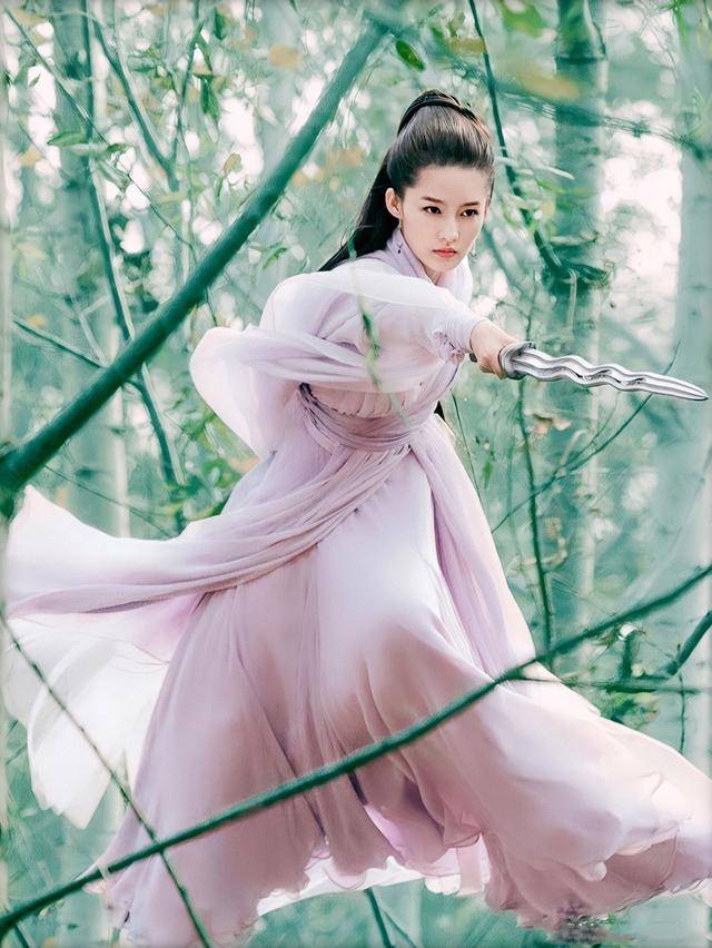 原创李沁最新曝光的《诛仙》剧照