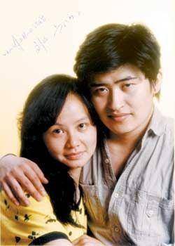 她是刘欢妻子,曾是主持人,相夫教女30年,今形象大改_卢璐_工作_长相