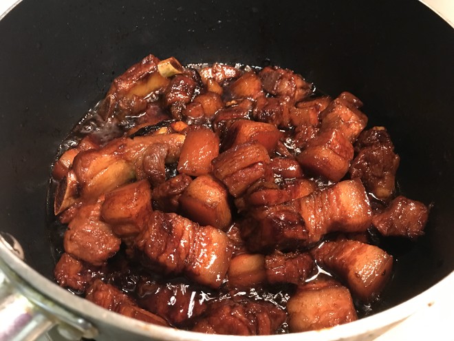 懒人菜谱,一小时一盘上好的红烧肉的做法