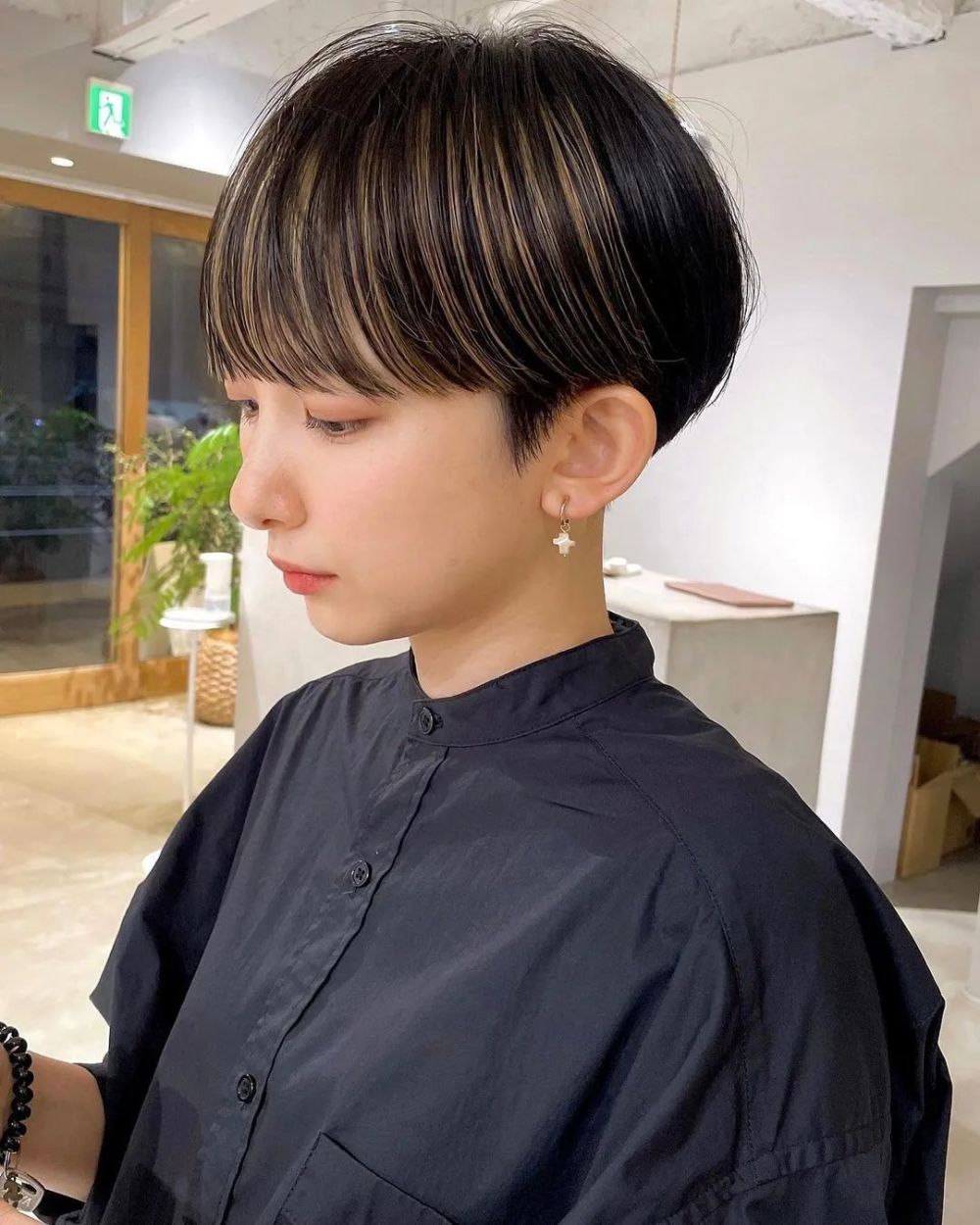 波波头已经"过气",今年这种日系小清新短发太火了!插图3