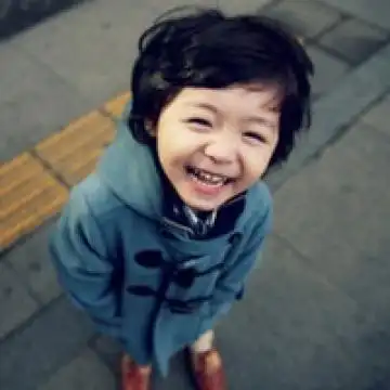 小朋友的快乐,男生头像图片-回车桌面