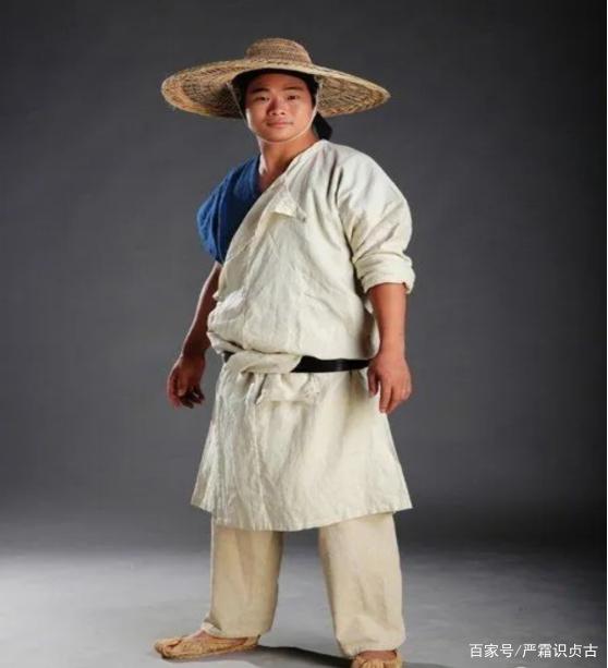 古代贵族衣裙拖地,为何不怕弄脏?原来是贫穷限制了我的想象力