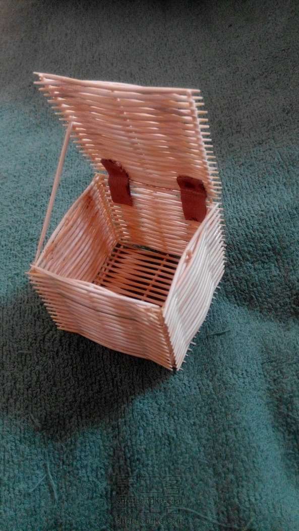 很简单的牙签小篮子制作教程-手工客官网