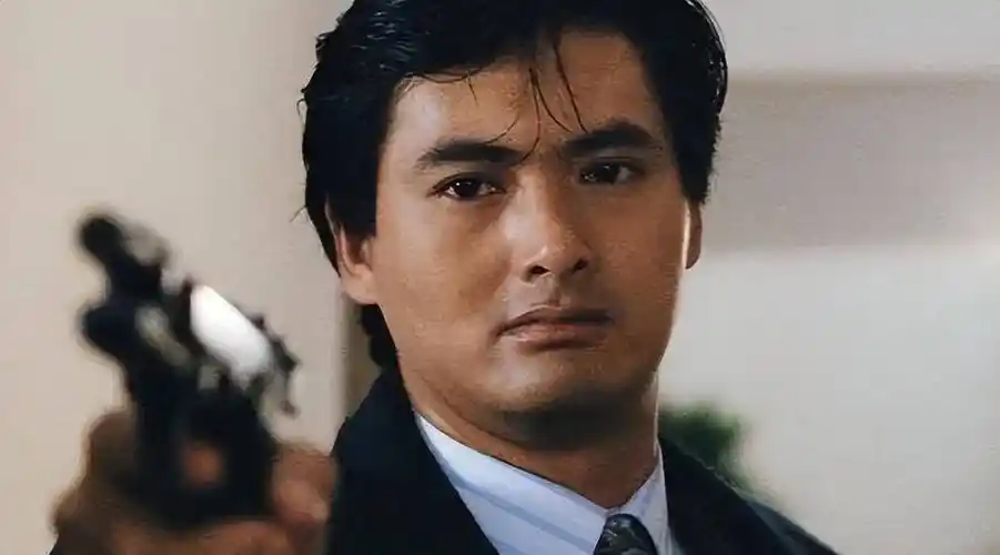 周润发一生不要孩子,直言死后将捐出56亿,喊了15年是句玩笑话?