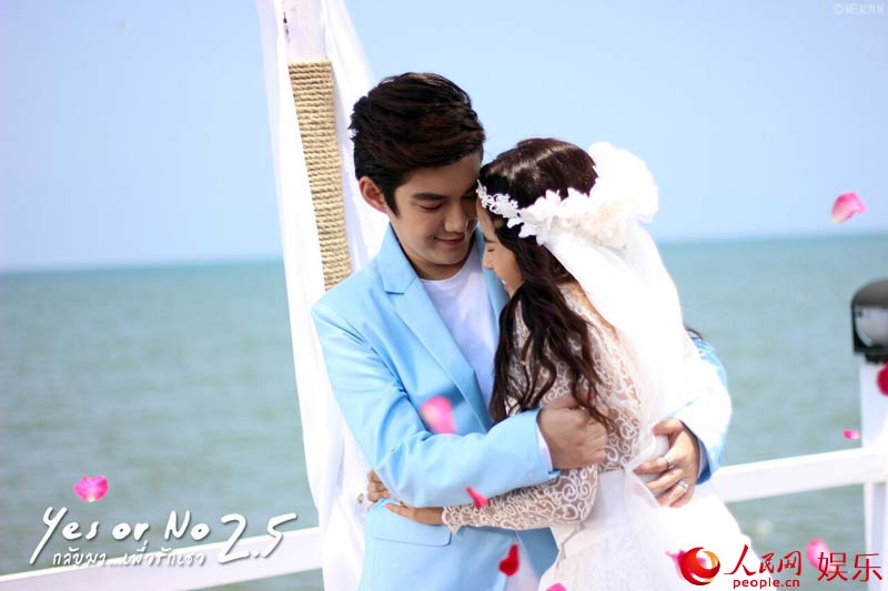 泰国电影yesorno25海报曝光李缇娜引期待