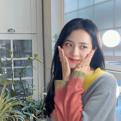 金智秀jisoo_女生头像_我要个性网