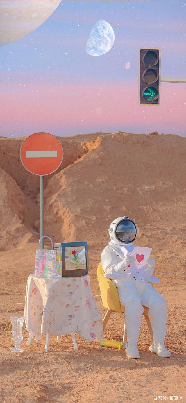 最近超火的太空人全面屏壁纸!每一张都绝美