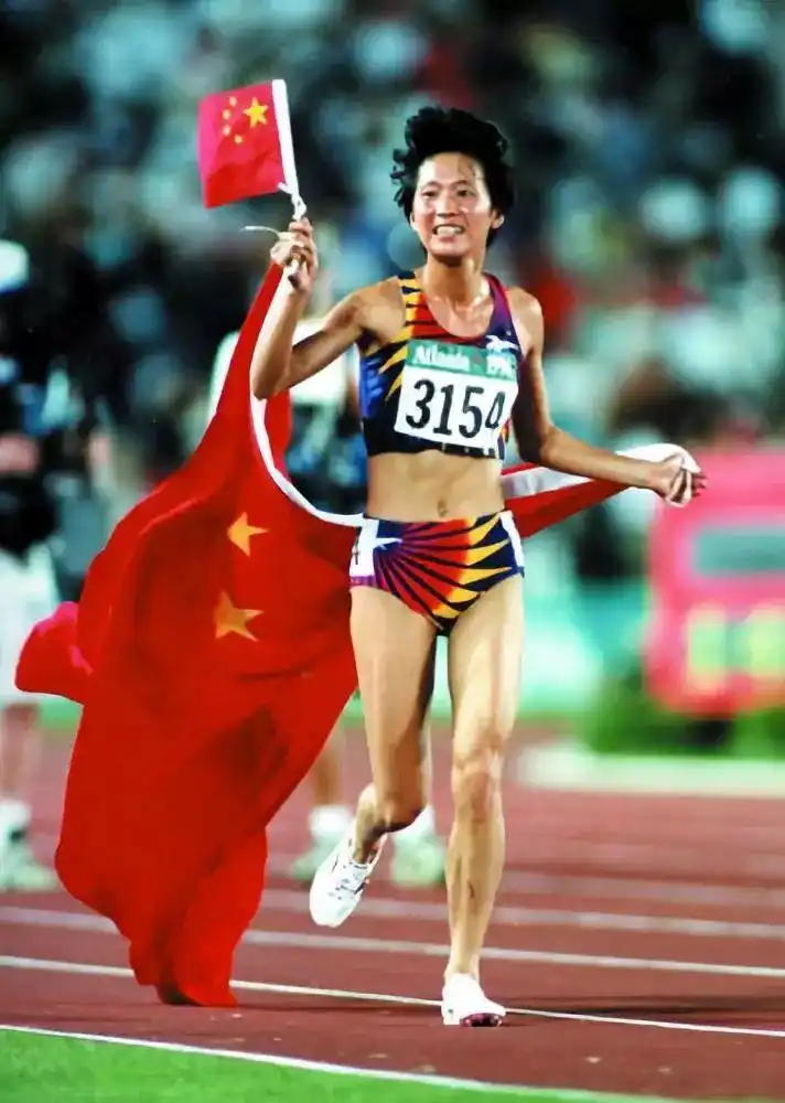 关于王军霞10000米世界纪录的图片及评论