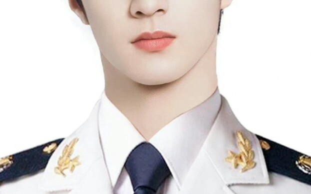 来看【刘耀文】超帅制服证件照!_哔哩哔哩_bilibili