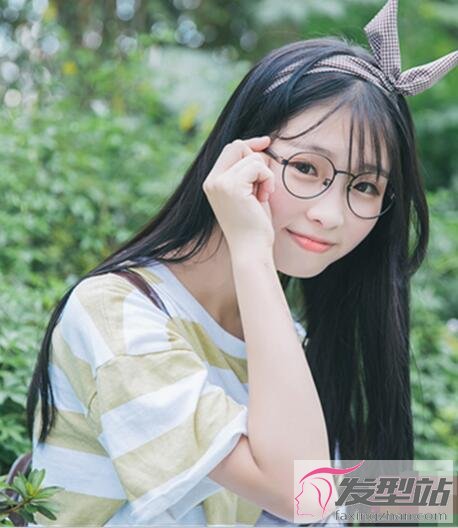 黑色长直发适合什么刘海 搭配这些刘海修颜又洋气