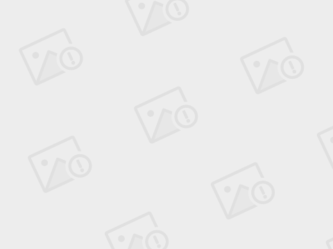 杨幂六岁出演了周星驰的武状元苏乞儿,这段不仔细看还真发现不了