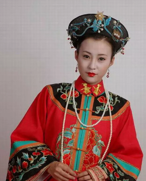 原来《烟花三月》里的郝蕾这么美,真是低调又有实力的美人