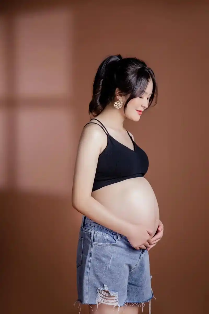 孕妇照的意义不在于几张写真而是送给怀胎十月的自己