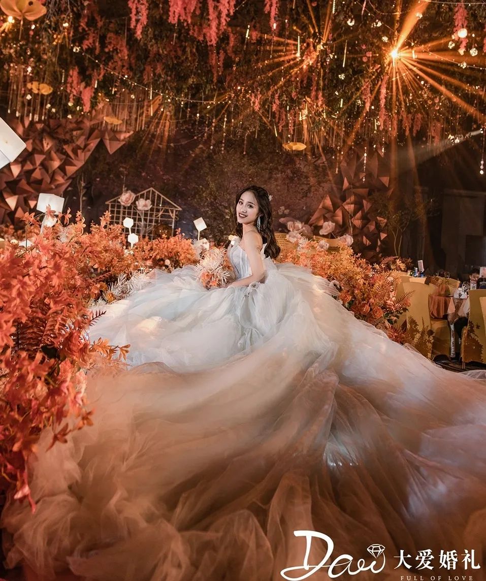 2020年婚礼流行趋势点击收获今日份预测攻略找到心仪婚礼