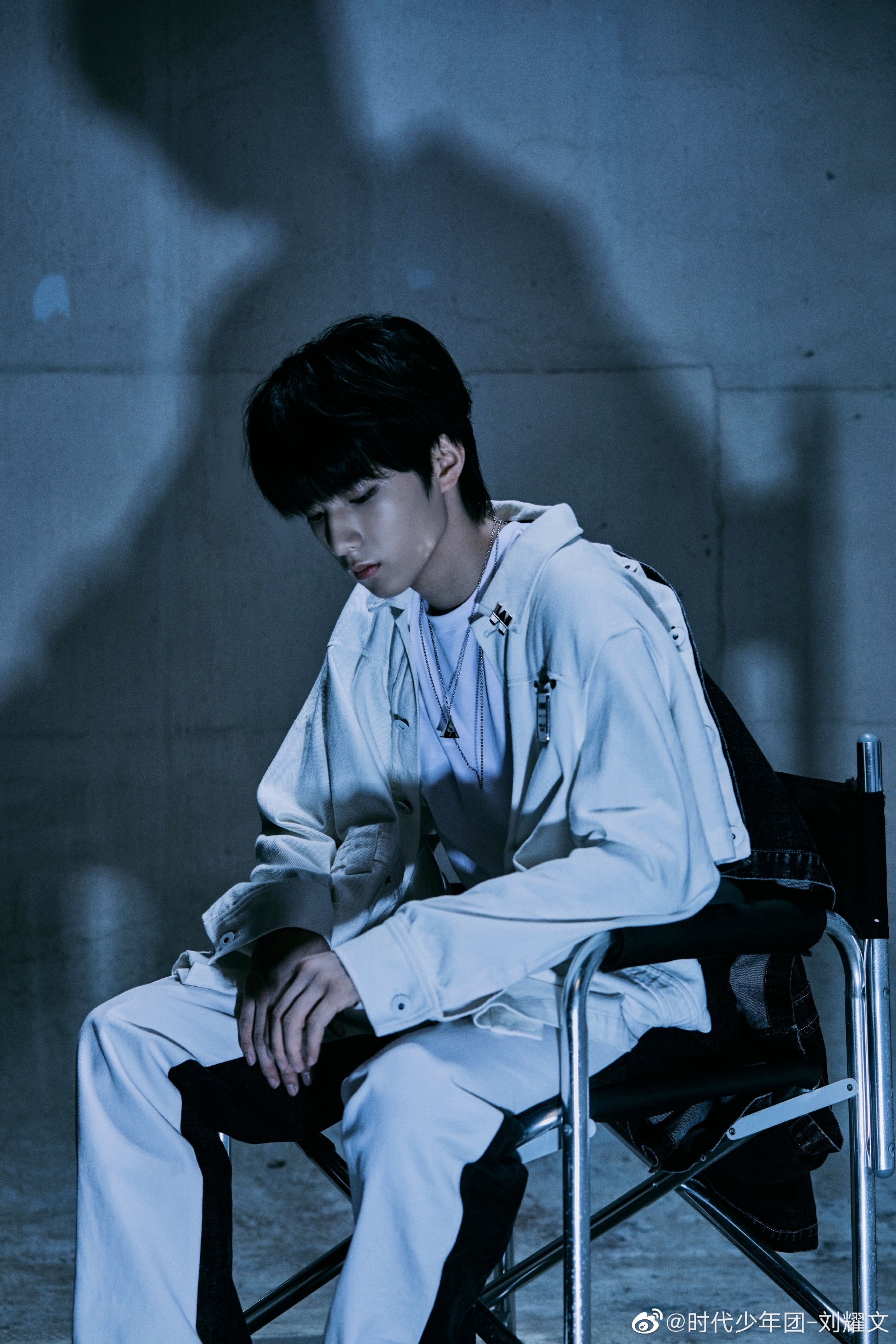 中国流行乐男歌手演员组合少年团成员刘耀文生日之际发文给15岁的自己