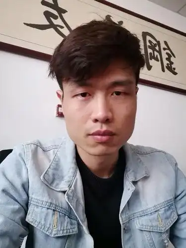 10年没有谈恋爱了呢