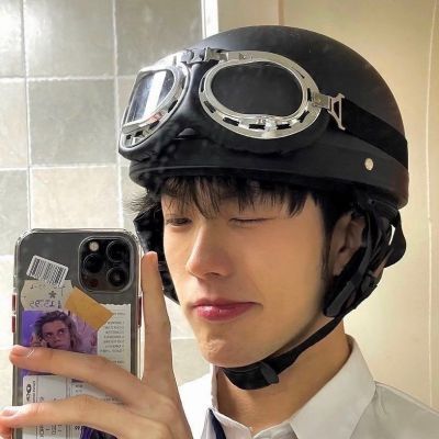 文艺感爆棚的男生头像很有质感