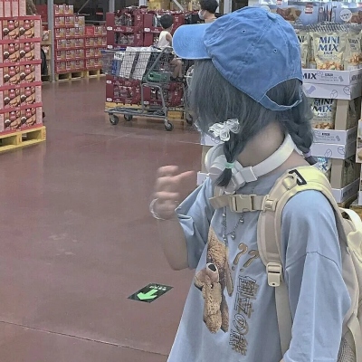 好看的真人女生头像不露脸