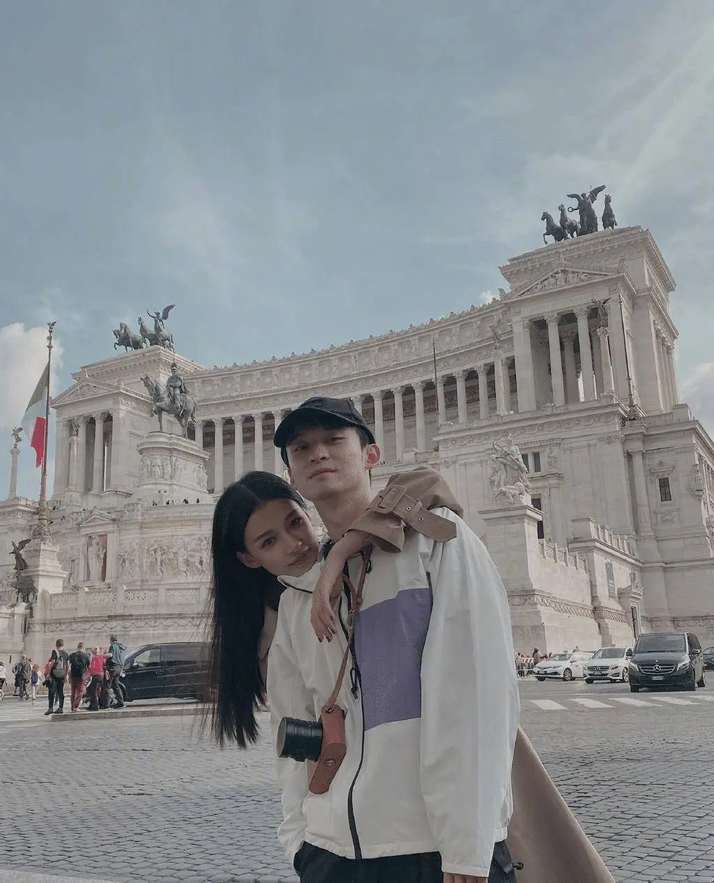 原创孙怡私服照简直要甜出糖了收腰衬衫配齐刘海一点不像孩子妈