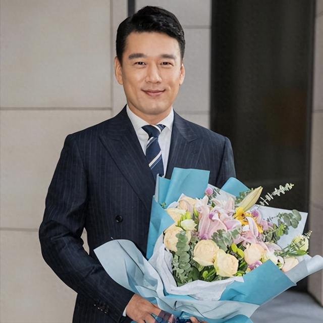 回顾:王耀庆妻子郭晏青,相识于小学4年级,婚后生两子幸福美满