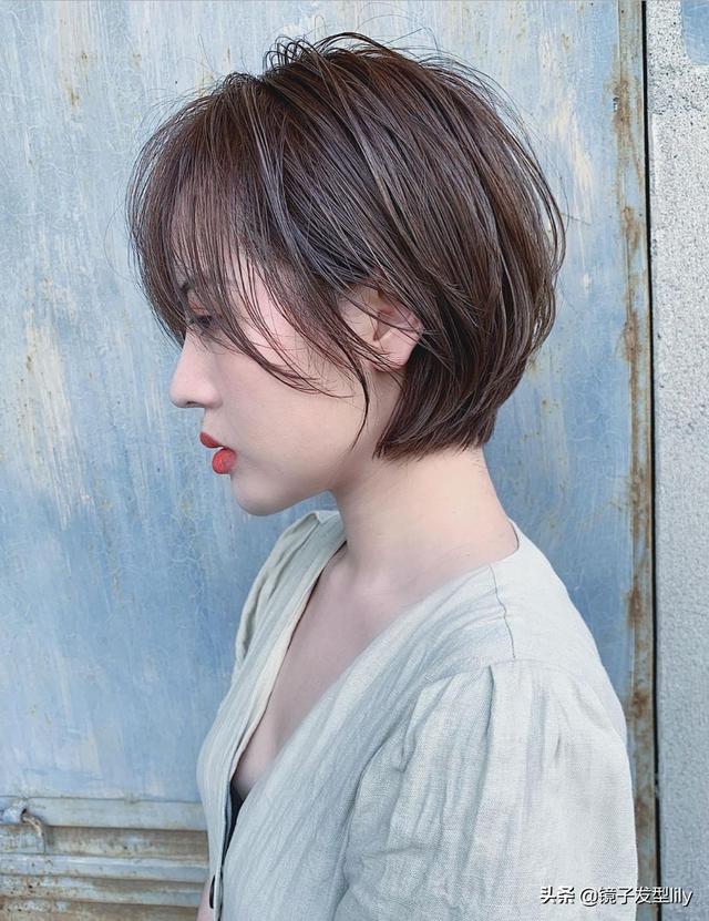 今年流行的短发发型女,今年流行的减龄短发发型(今秋流行短发21款)