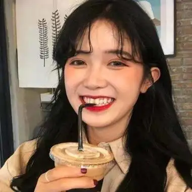 笑得很甜的女生头像笑得很阳光很开心的头像