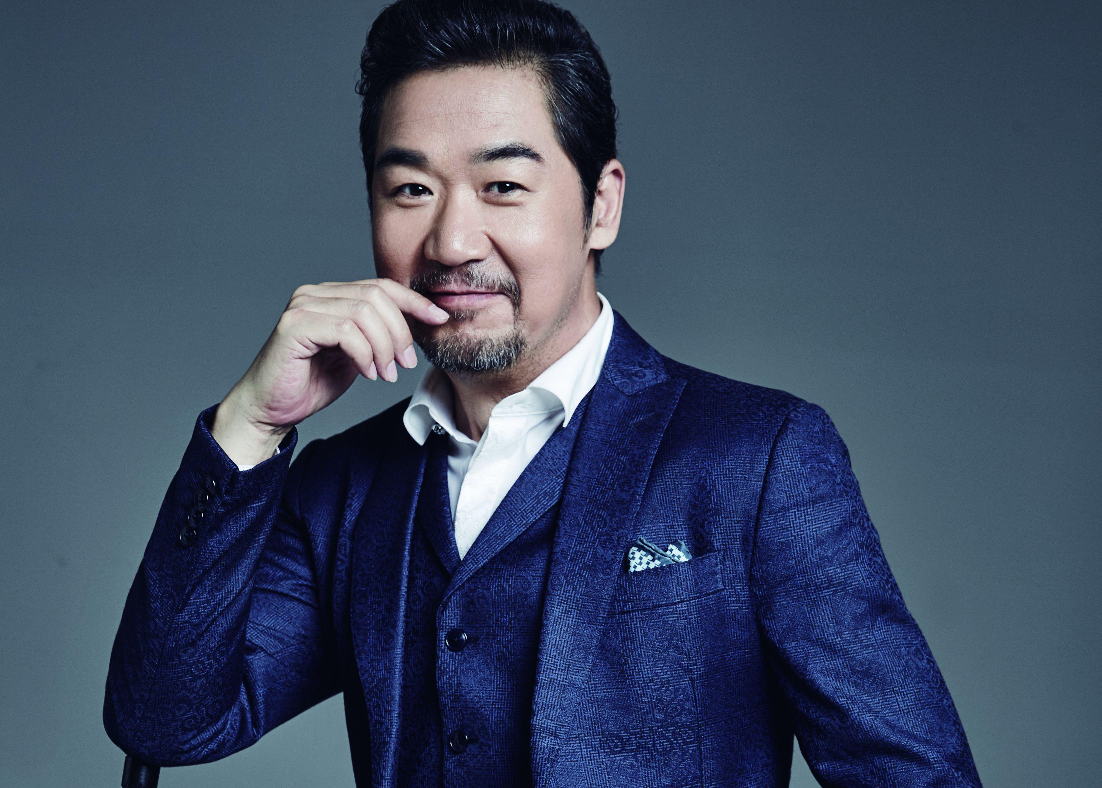 深夜加班被说,拍戏封路被说,张国立怎么也成了黑红明星里的一员_收入