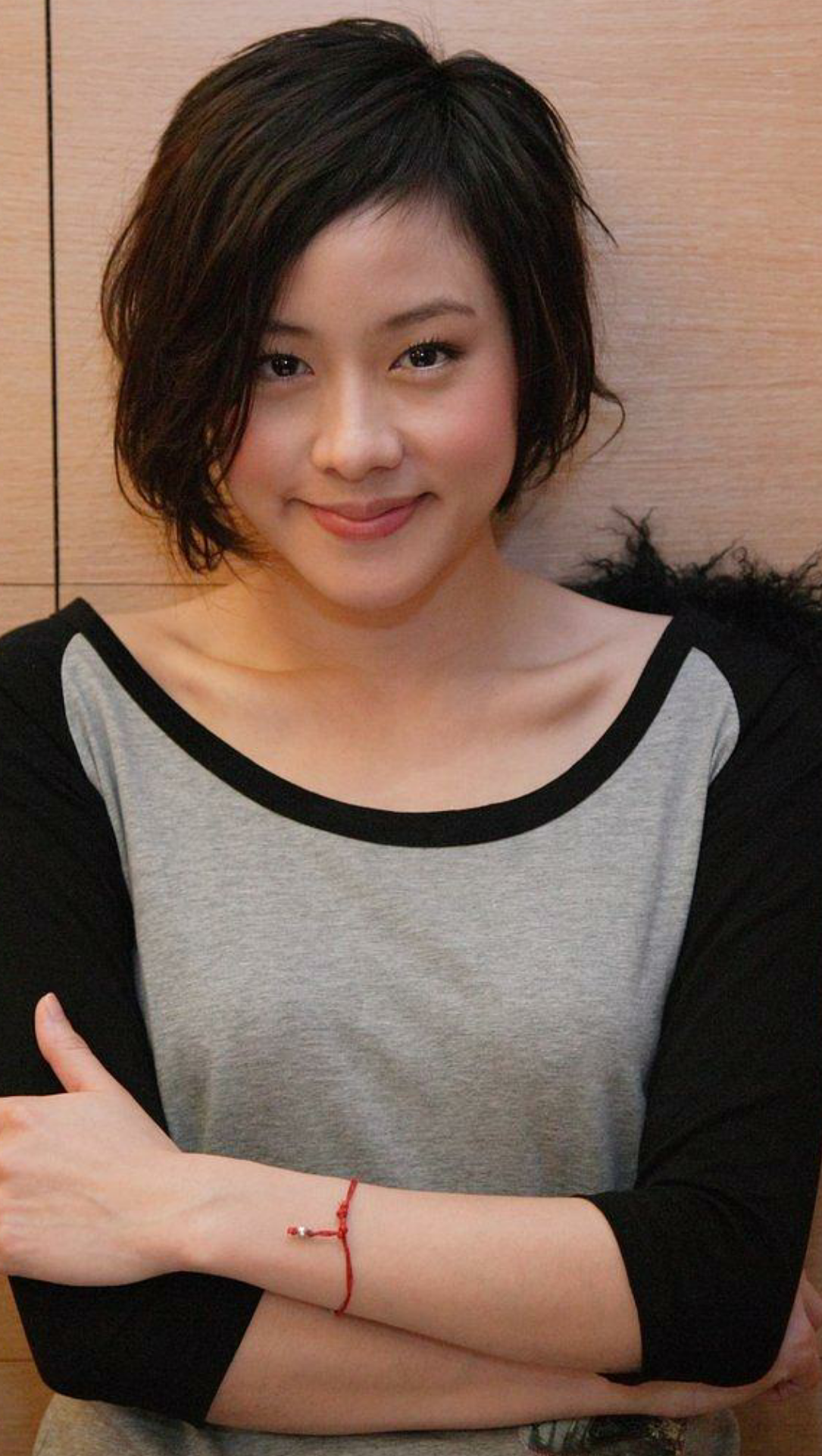 林嘉欣唯美气质写真,春风十里,不如你的美