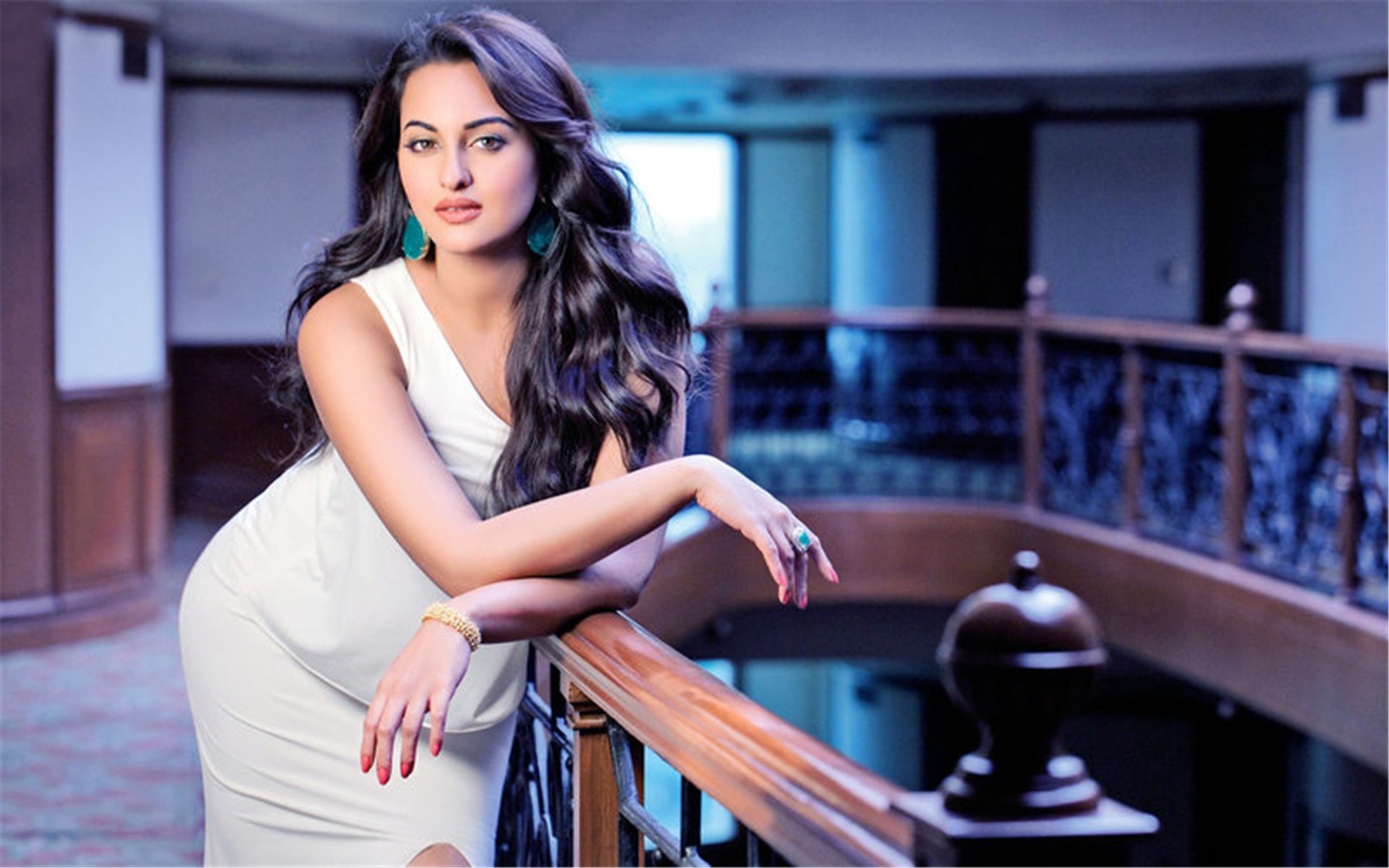 唯美女孩桌面锁屏壁纸