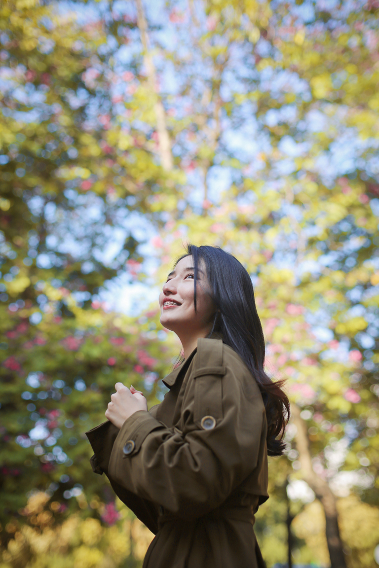 给女朋友拍照才是正经事