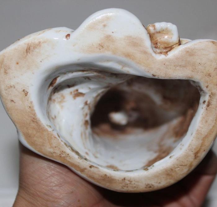 华夏古玩城 瓷器 民国 > 民国德化白瓷观音 艺术类别:单色釉