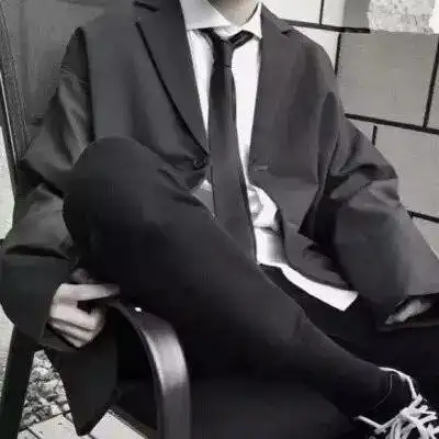 男生不露脸衬衫头像