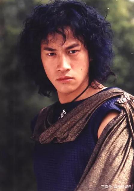 何润东饰演步惊云.