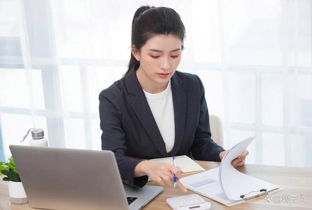 对于职场女性来说,颜值是否真的那么重要呢?