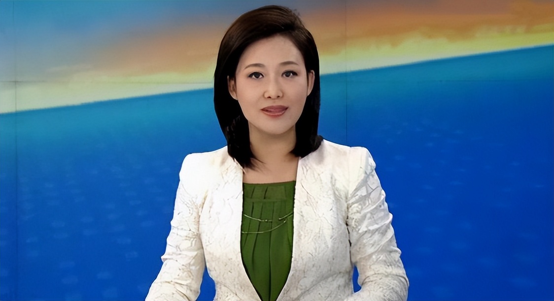 央视主播郑丽:赵普的妻子是谣言,37岁低调当妈妈,丈夫是圈外人