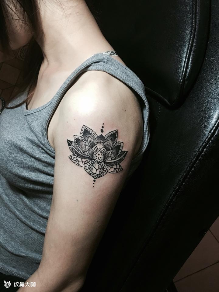 梵花与符文_纹身图案手稿图片_九青龙的纹身作品集