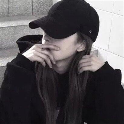 暗黑系头像女高冷