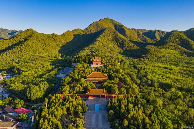 北京十三陵旅游攻略:探访明朝皇陵,感受历史的韵味与文化的魅力