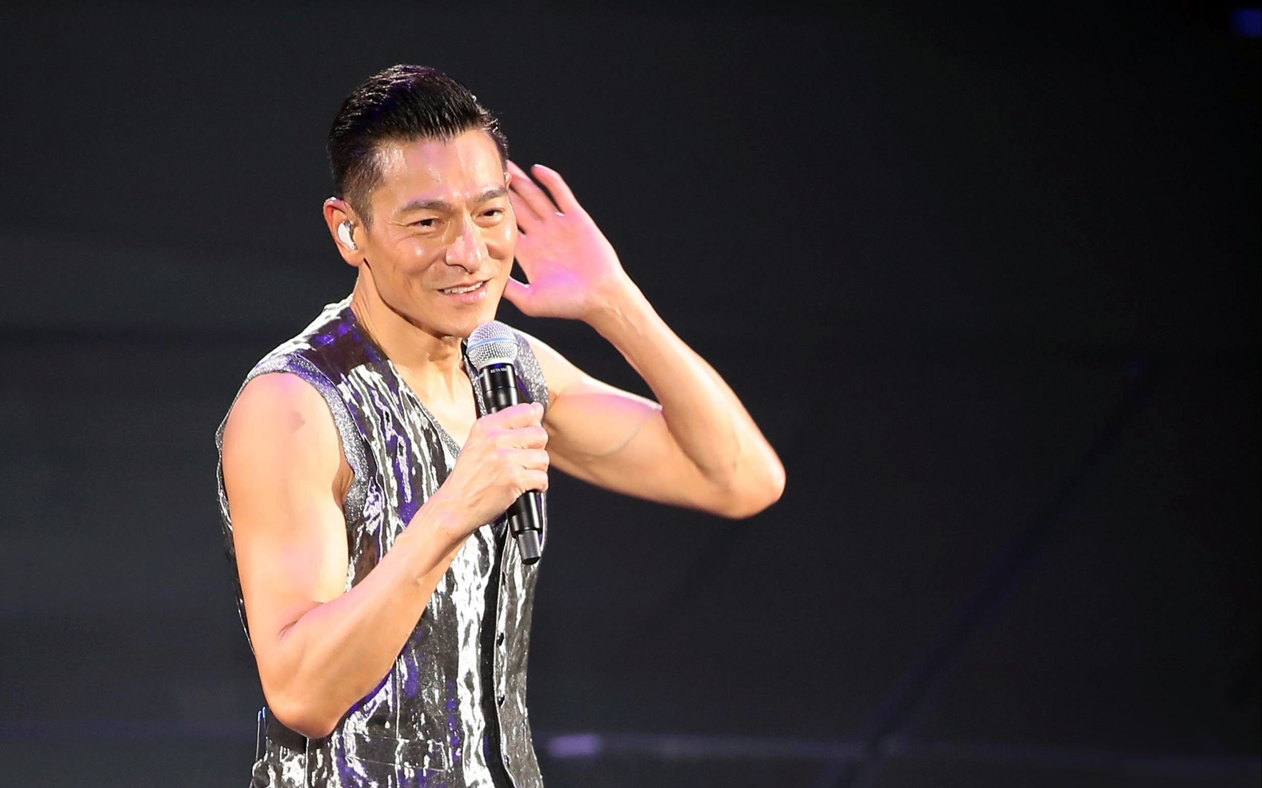 刘德华-冲出禁区