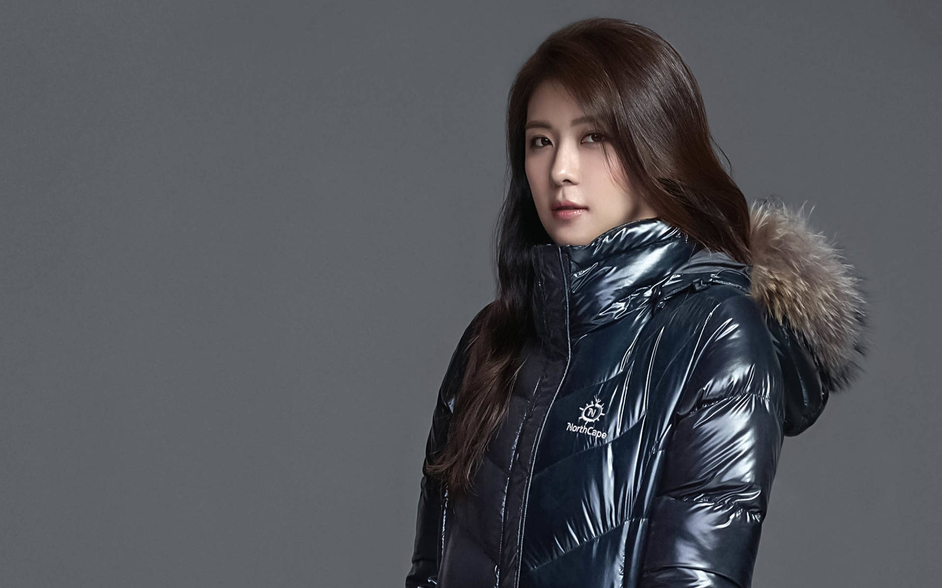 韩国美女河智苑电脑桌面壁纸图片下载