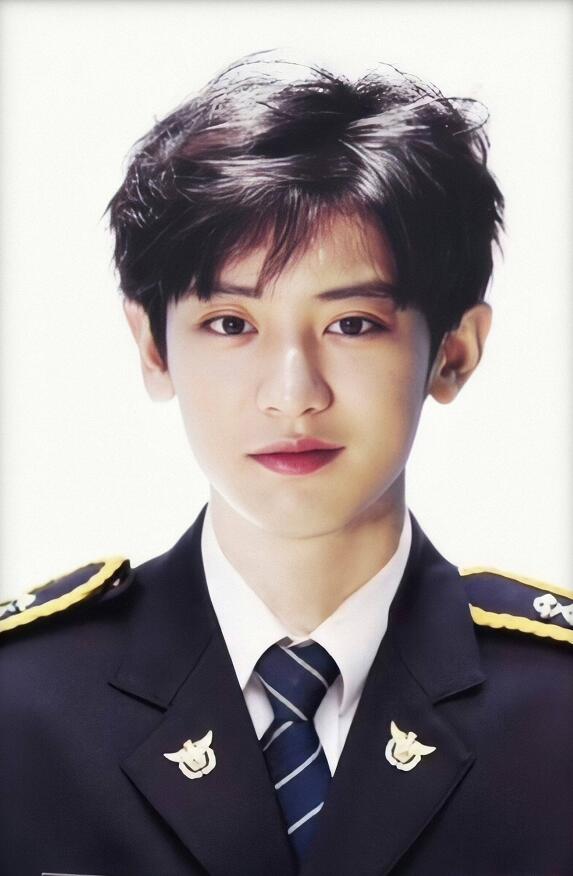 原创继道歉后朴灿烈将于3月29日入伍sm娱乐确认细节粉丝有2个遗憾