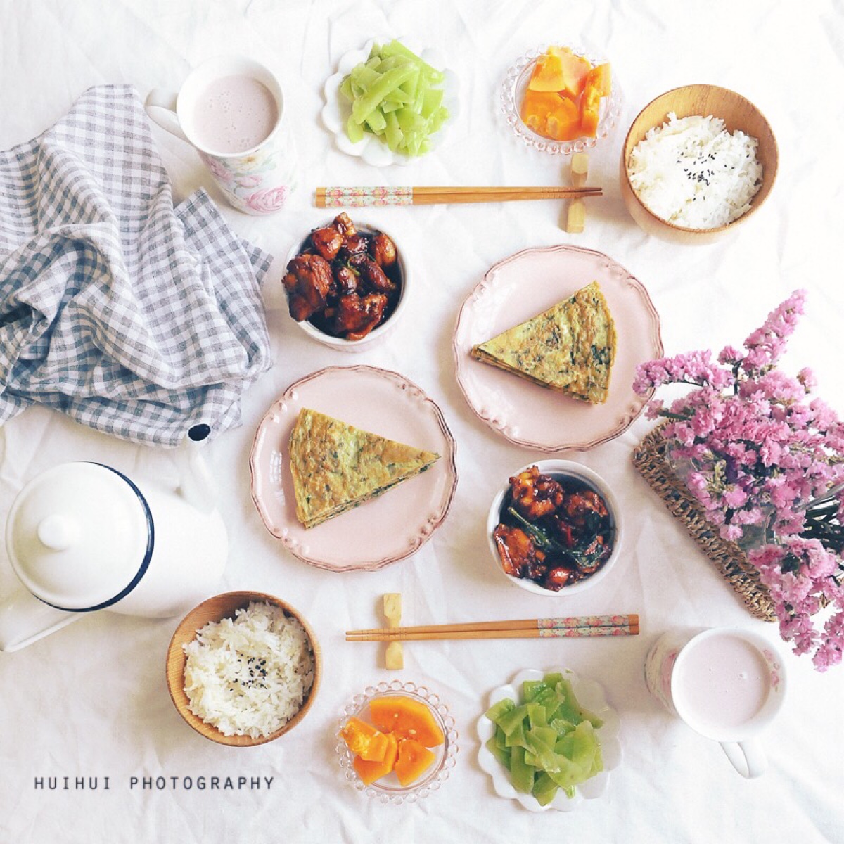 早安丰盛早餐唯美图片