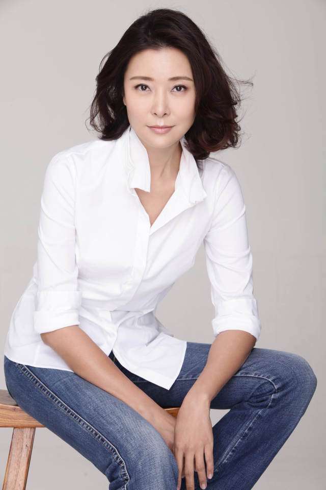 论家世显赫,又敢说真话的红三代女演员,她几乎是一枝独秀