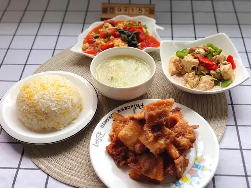 新标准幼儿园周二美食