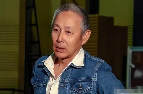 陈道明和张铁林是中国娱乐圈两位备受关注的老戏骨,但是两人在感情