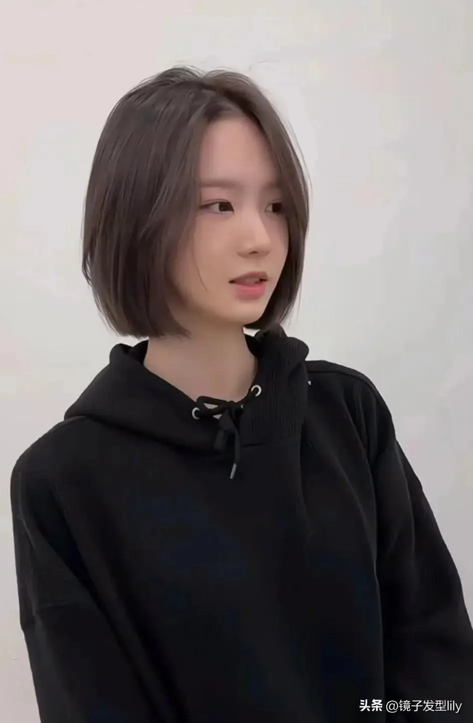 女士发型别乱剪,不如试试一刀齐波波头,简单时尚好打理_女性_脸型